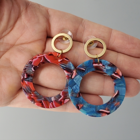 Turquoise and Red Plastic Circle Earrings and Turquoise Handmade Ring Set - Picture 6 of 9